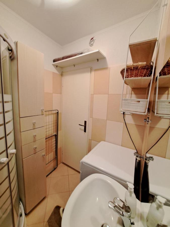 Meressa Nina&Leo Studio Apartments Novigrad  Exterior photo