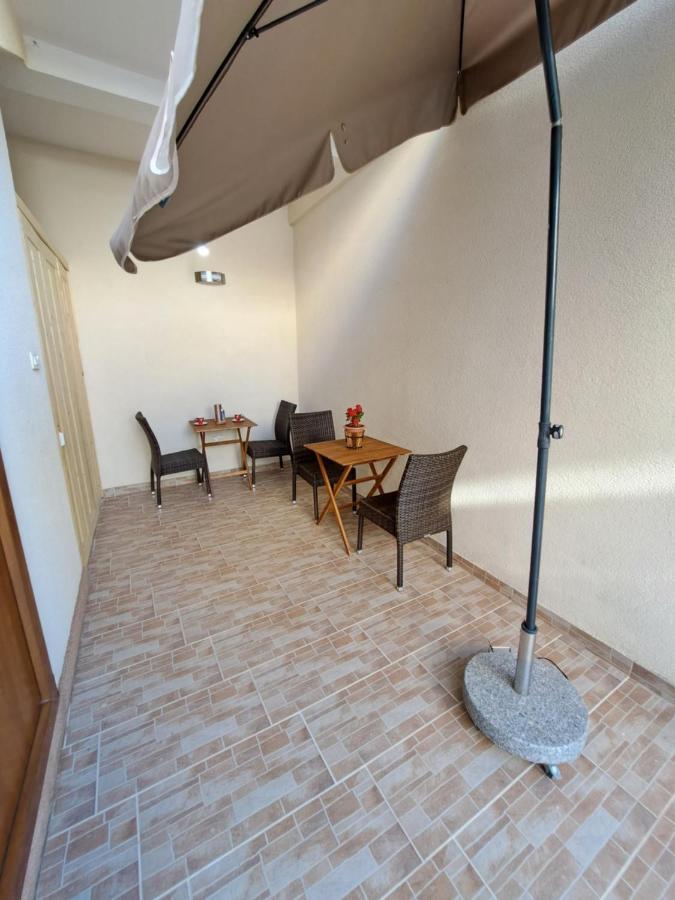 Meressa Nina&Leo Studio Apartments Novigrad  Exterior photo